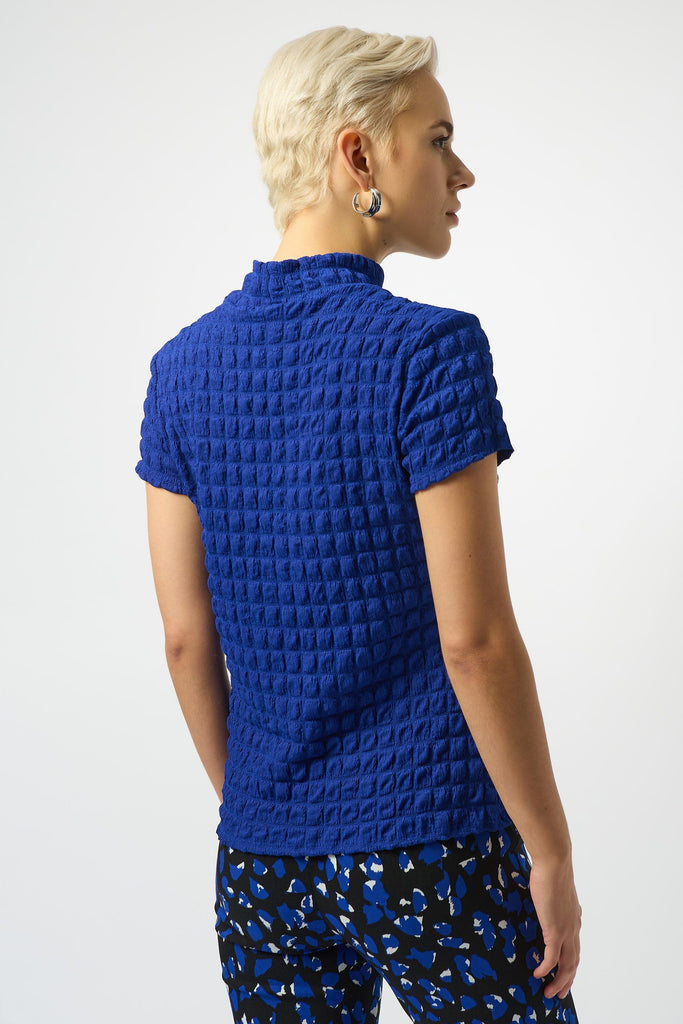 Women’s Fitted Bubble Knit Top with Mock Collar