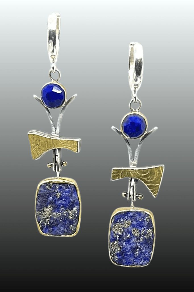 22k Gold &amp; Lapis Lazuli Earrings