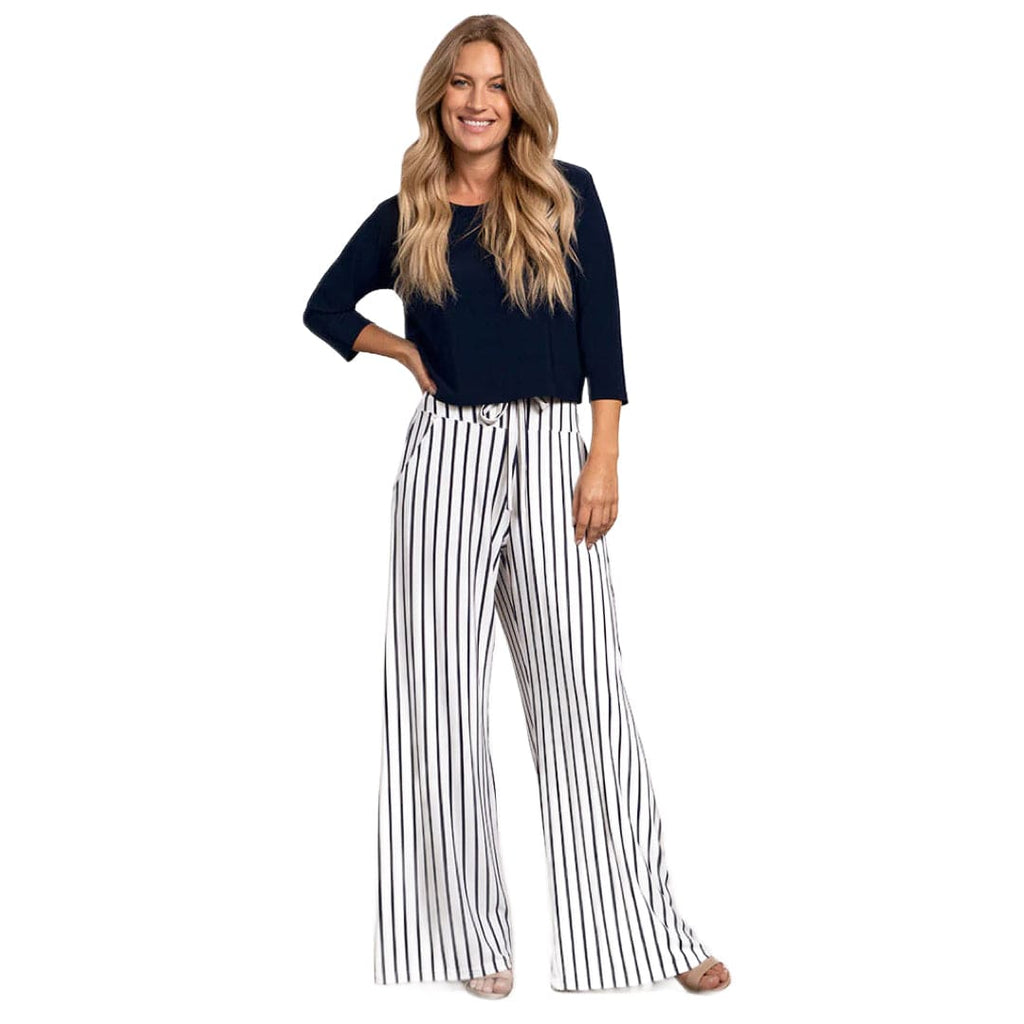 Go To Cropped Top 3/4 Sleeve